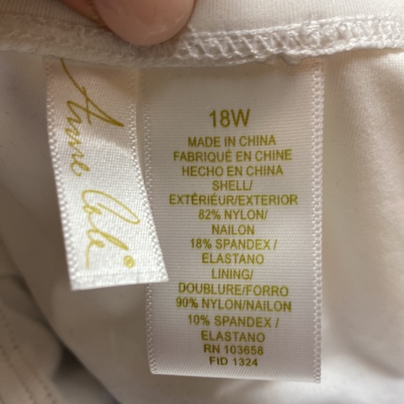 Anne Cole scoop neck belted white navy swimsuit - size 18 - Picture 10 of 10